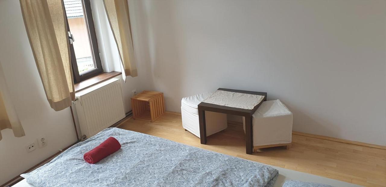 Penzion A Restaurace U Baby Subrovy 호텔 Kokorin 외부 사진